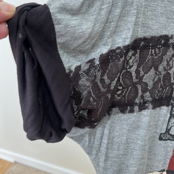 Bronx New York 1978 Short Sleeve embellished top - Picture 6 of 9